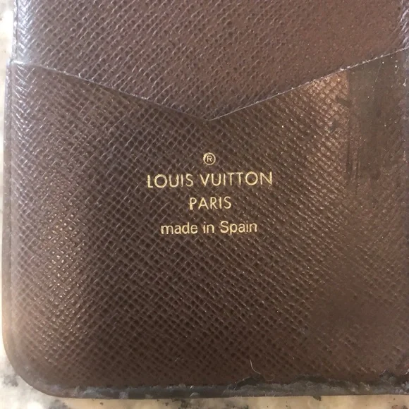 🎉🎉🎉HOST PICK 🎉🎉🎉 Authentic Louis Vuitton Paris Folio MNG 7+/8+ IPhone Case